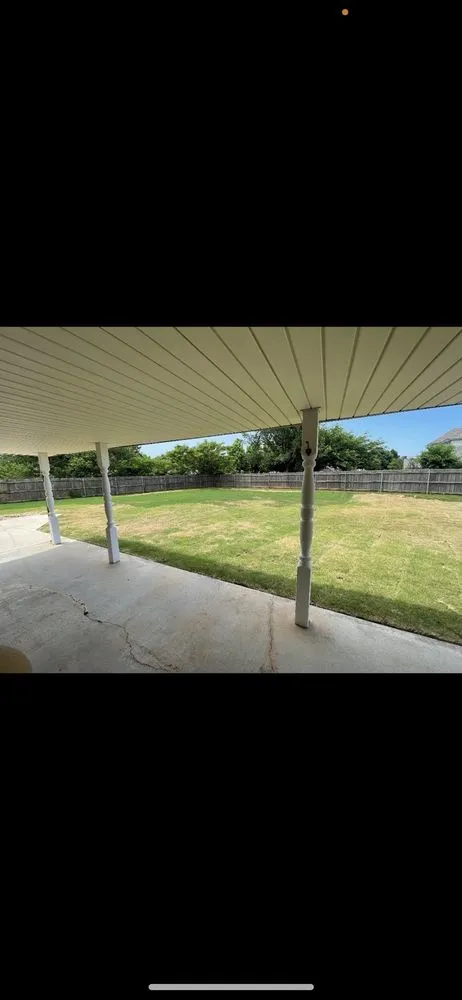 Local yard maintenance in Mustang, OK by Alvidrez Property Services