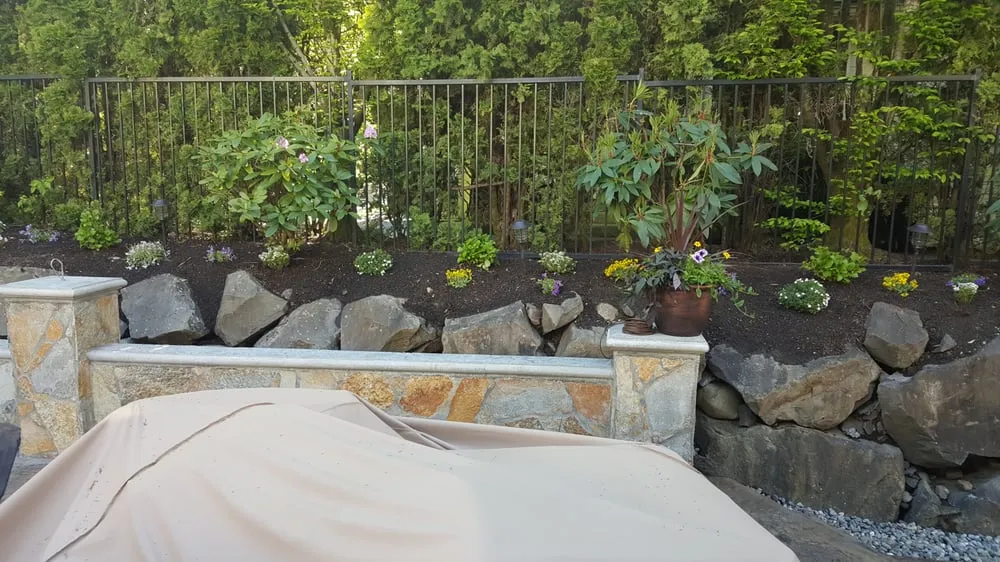 Reliable lawn care service for year-round maintenance across Tacoma, WA - Alvin's Landscaping