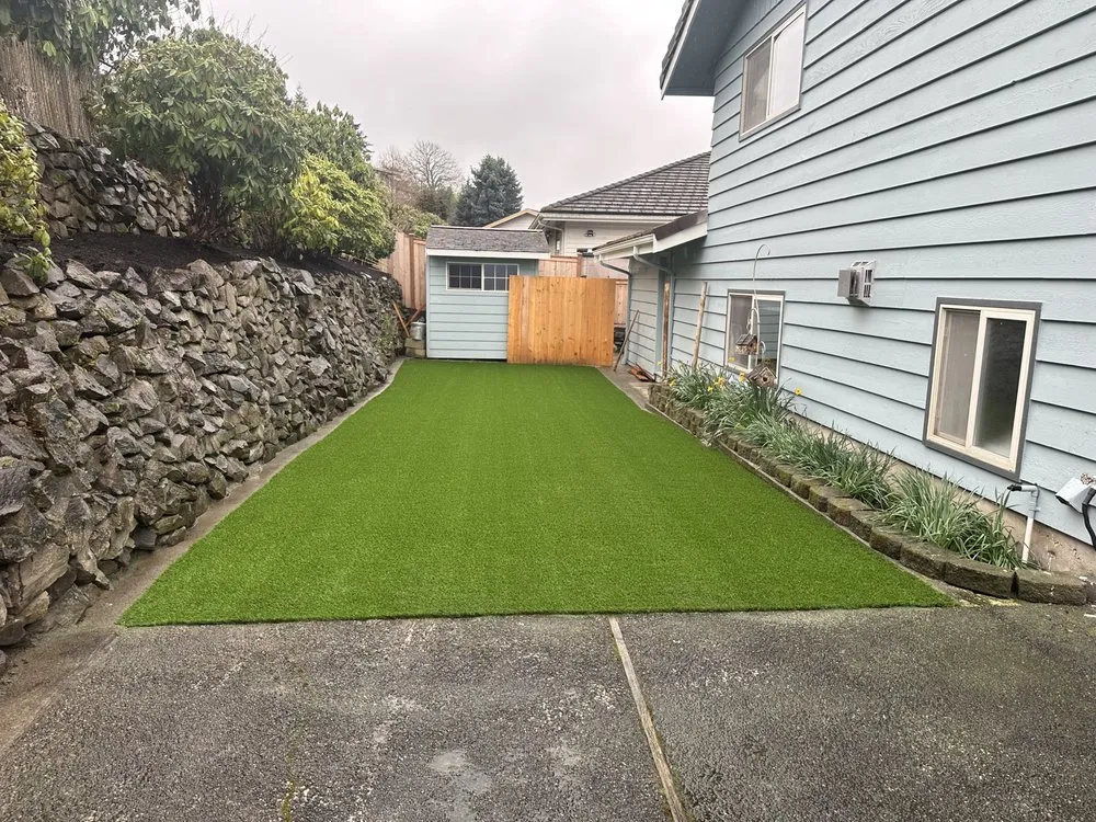 Custom landscape installation near you across Tacoma, WA - Alvin's Landscaping