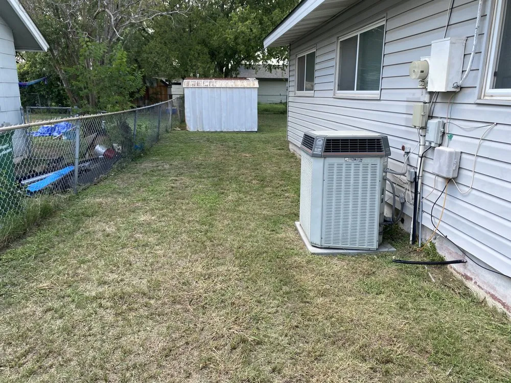 Expert lawn mowing service experts serving San Antonio, TX - Alvizo Lawn & Landscaping