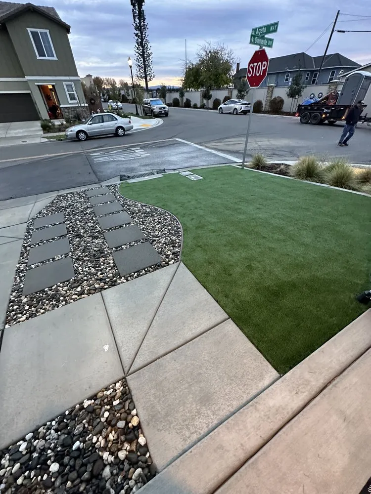 Professional lawn mowing service in Oakley, CA by Alvo Landscape