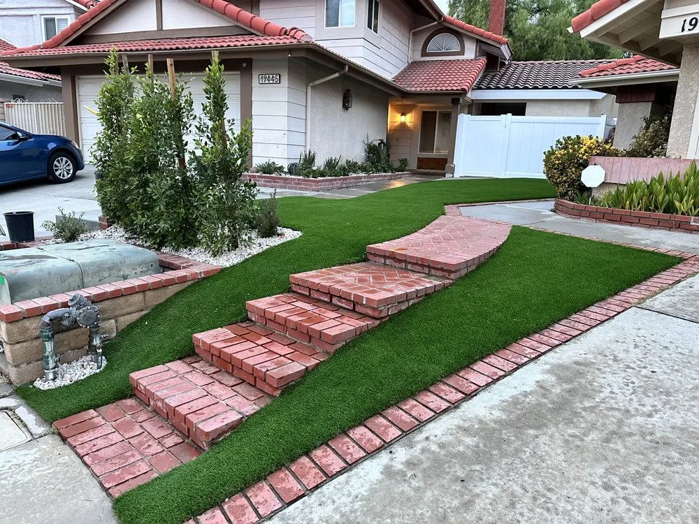 Trusted lawn mowing service experts serving Los Angeles, CA - Always Green Lawn
