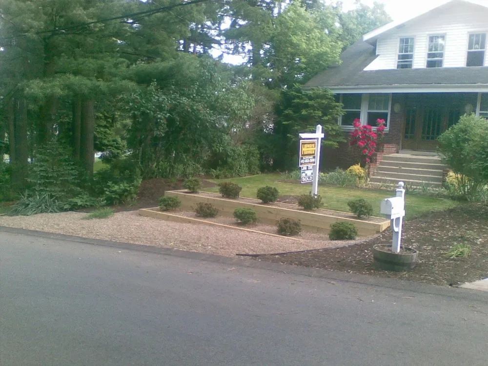 Expert landscaping services in Pittsburgh, PA - Always Greener
