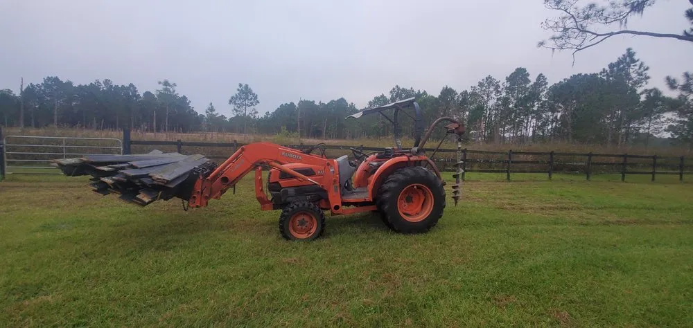 Custom outdoor landscaping in Groveland, FL - Always Passin Grass