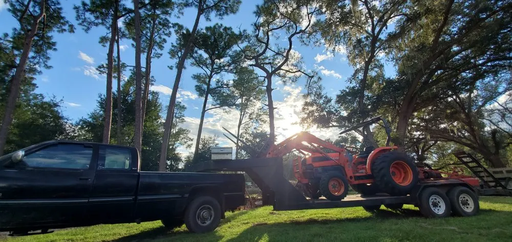 Custom garden landscaping in Groveland, FL - Always Passin Grass