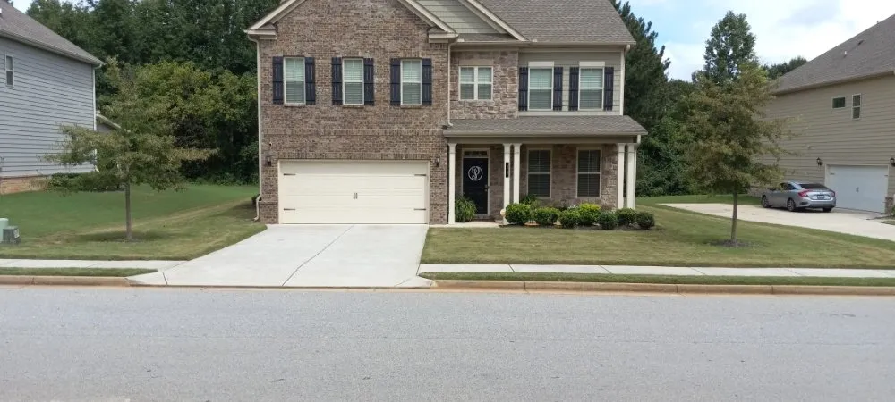 Professional yard maintenance experts serving Covington, GA - Alwayssomething Lawn Pros