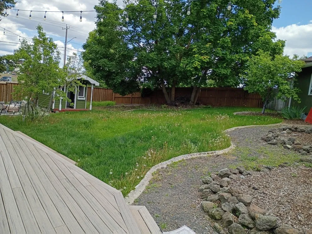 Affordable lawn mowing service experts serving Spokane Valley, WA - Alysia's Lawn and Gardening Service