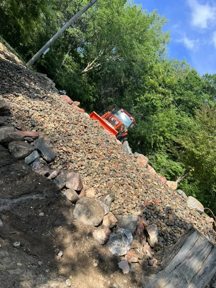 Local garden landscaping in Council Bluffs, IA by AM & SR