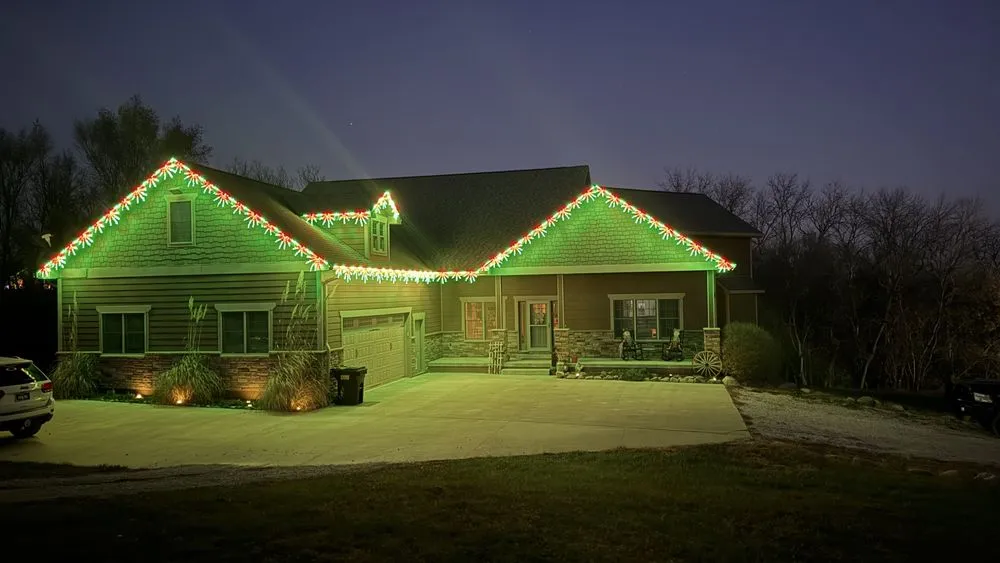 Top-rated yard maintenance in Council Bluffs, IA by AM & SR