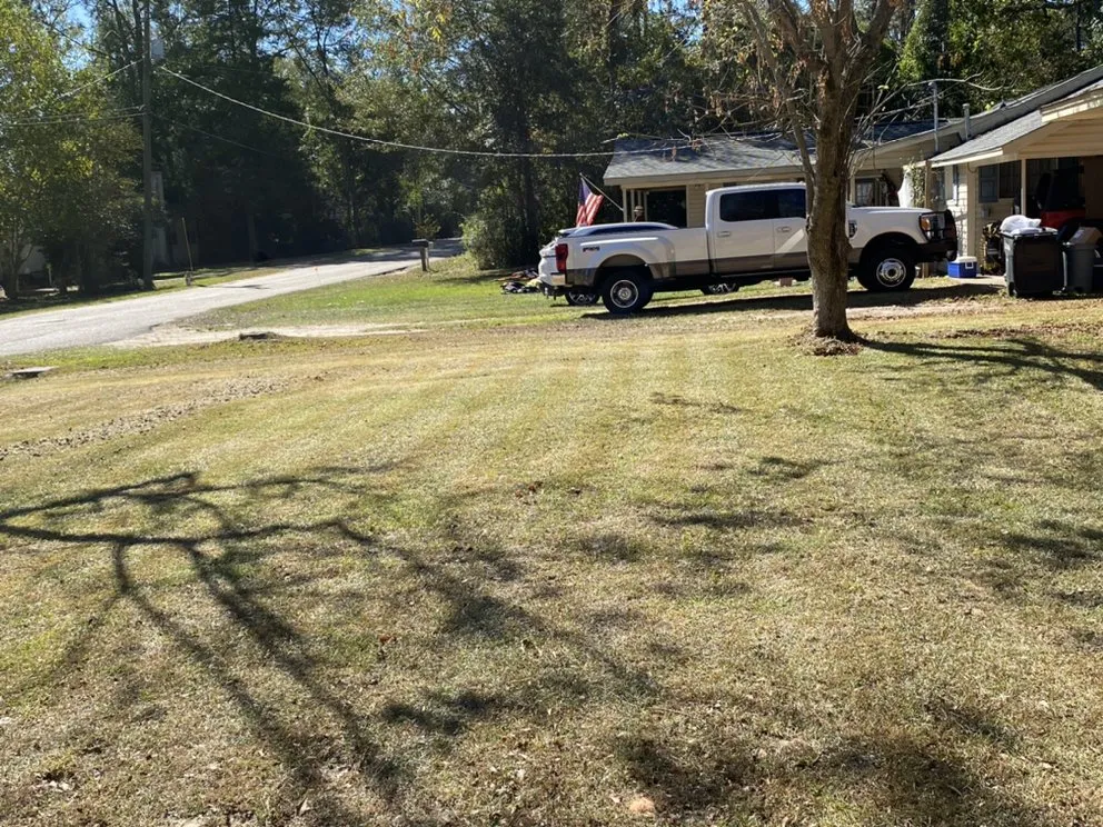 Custom lawn mowing service in Foxworth, MS - A&M Enterprises