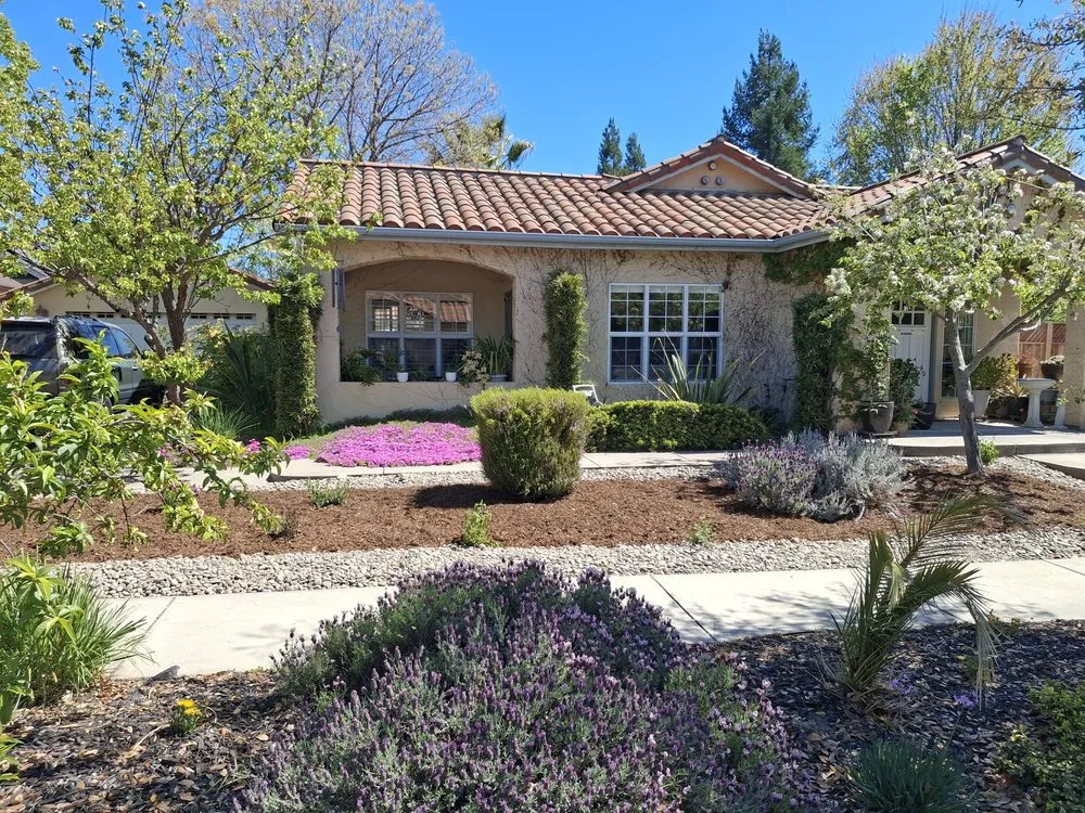 Custom lawn mowing service with custom design across Paso Robles, CA - A.M Gardening Service