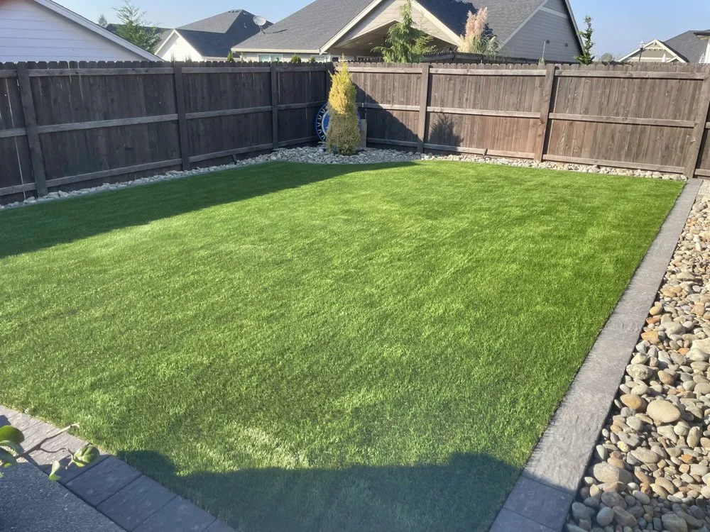 Expert yard cleanup service for beautiful yards across Woodburn, OR - Am Hardscape