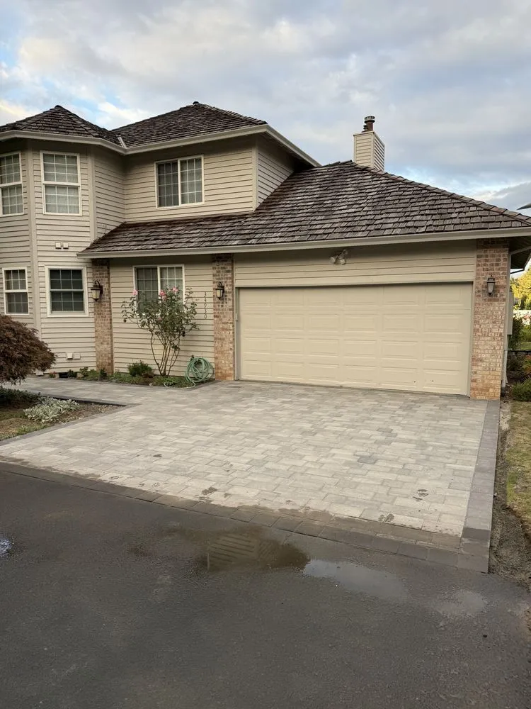 Trusted landscaping services with custom design across Woodburn, OR - Am Hardscape
