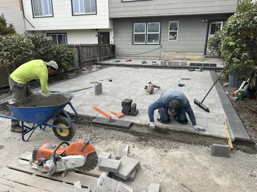 Custom garden landscaping experts serving San Francisco, CA - A&M Hauling & Demolition