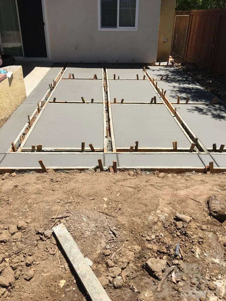 Expert yard cleanup service for beautiful yards across Murrieta, CA - AM Kerbing