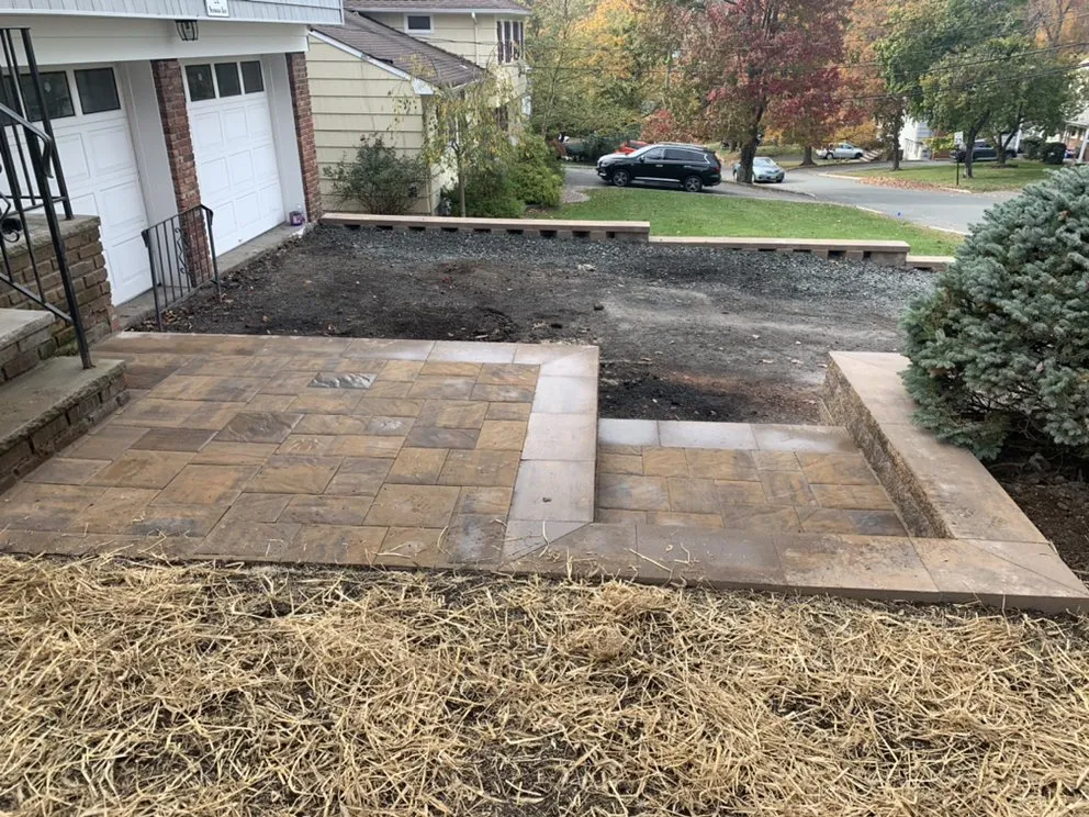 Affordable lawn mowing service experts serving South Plainfield, NJ - Am Landscaping & Construction