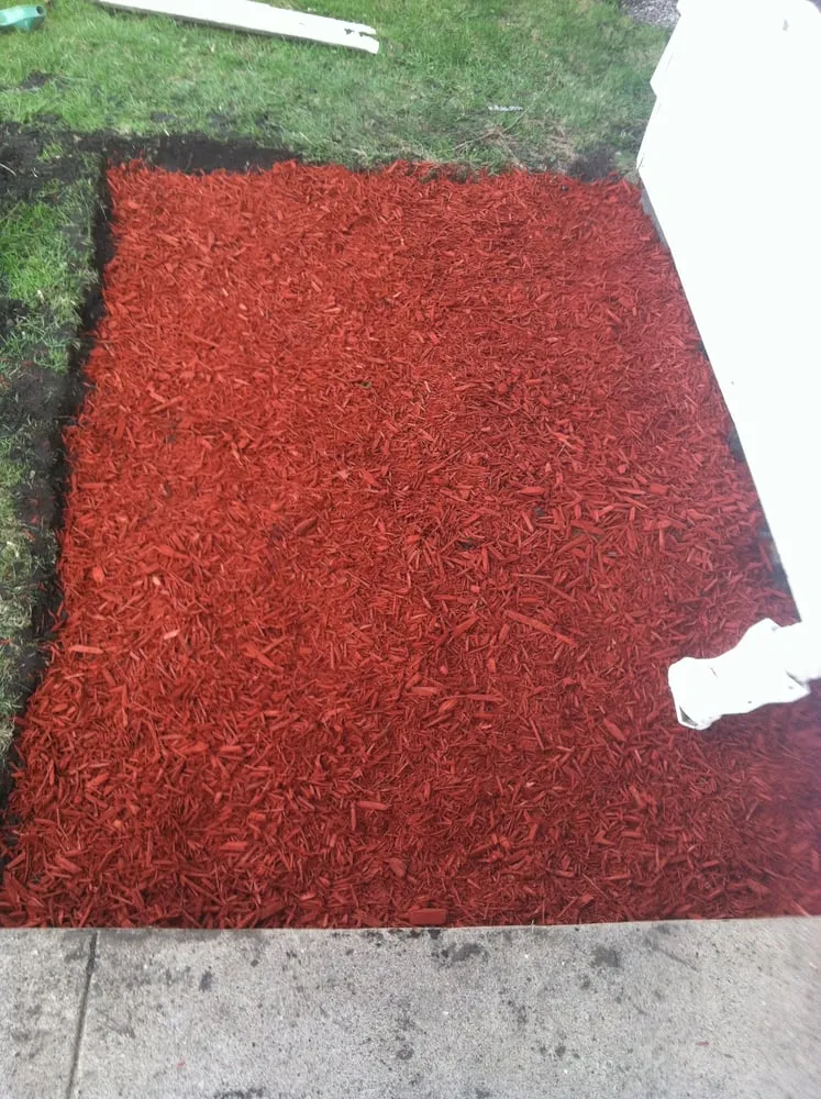 Affordable landscape design for homes in Moline, IL by A&M Lawncare