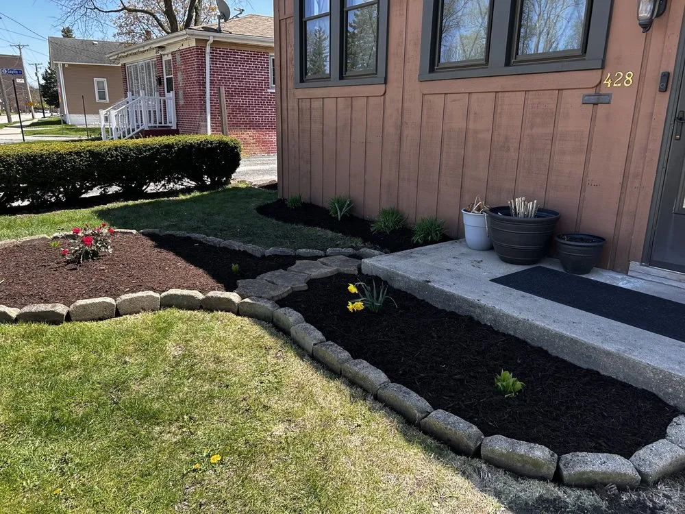 Local lawn care service in Berwyn, IL - AM Mowing and Lawn Care Service