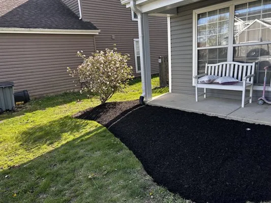 AM Mowing and Lawn Care Service Logo