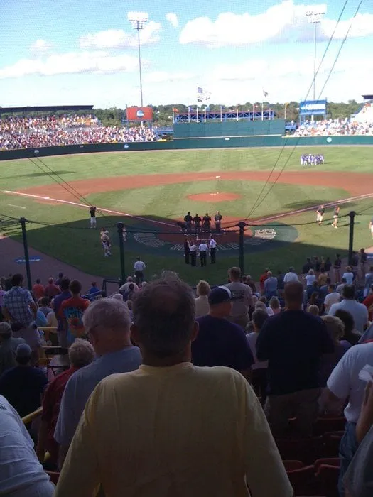 Custom garden landscaping in Stafford, VA by AM Sun Landscaping