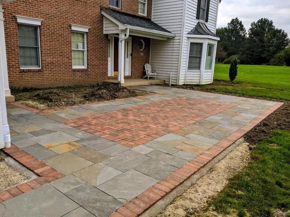 Affordable landscaping services near you in Mundelein, IL by A.M. Woodland Outdoor Design