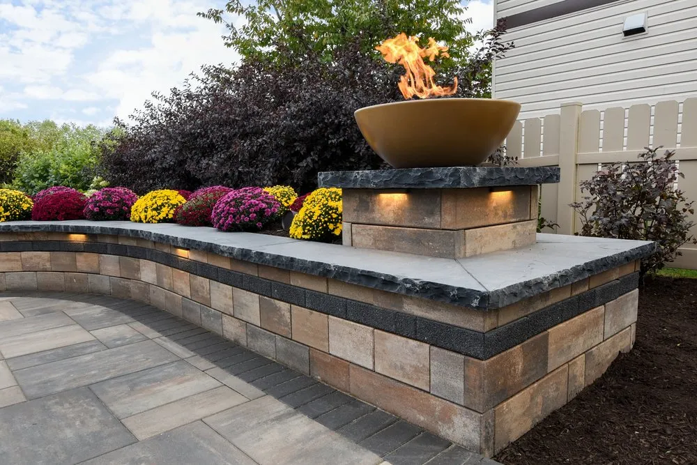 Affordable yard maintenance in Mundelein, IL - A.M. Woodland Outdoor Design