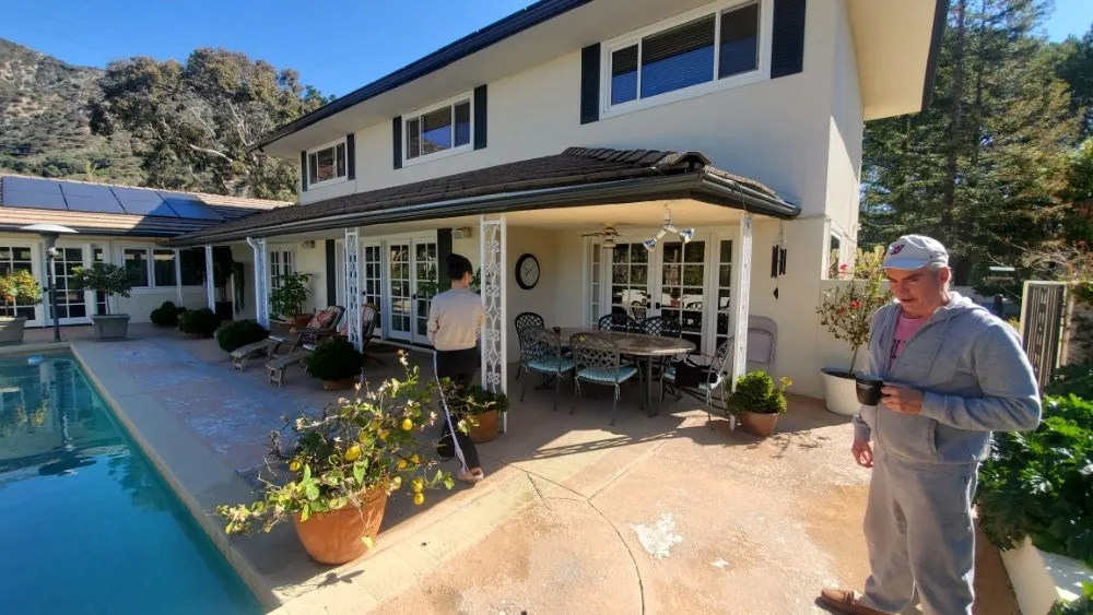 Trusted lawn care service for homes in Hawthorne, CA by Amado Landscaping