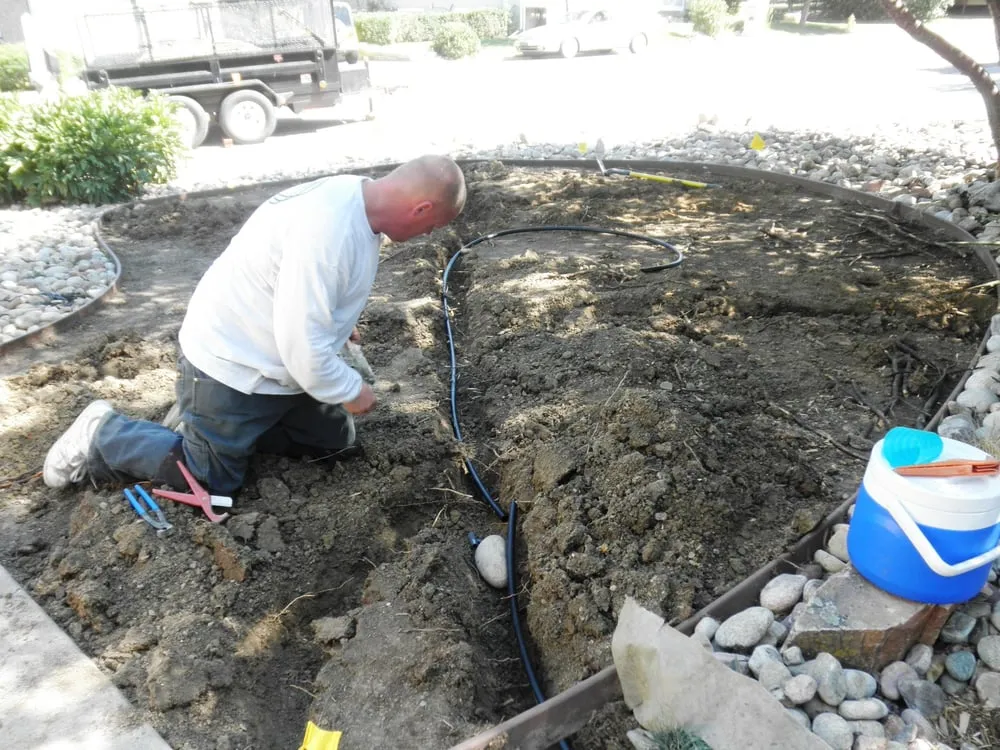 Top-rated lawn mowing service in Broomfield, CO - Amalgam Services