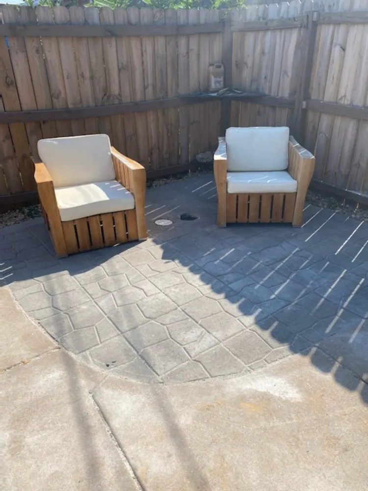 Custom lawn mowing service in Hazelwood, MO by Amandas Greenthumb Lawn And Landscape