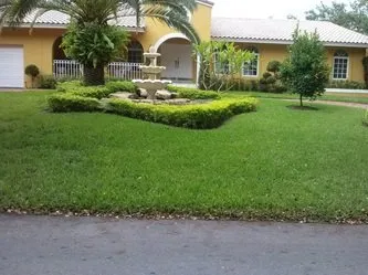 Local yard maintenance with custom design in Miami, FL by Amarildho L Ingaroca Lawn Service and Landscaping