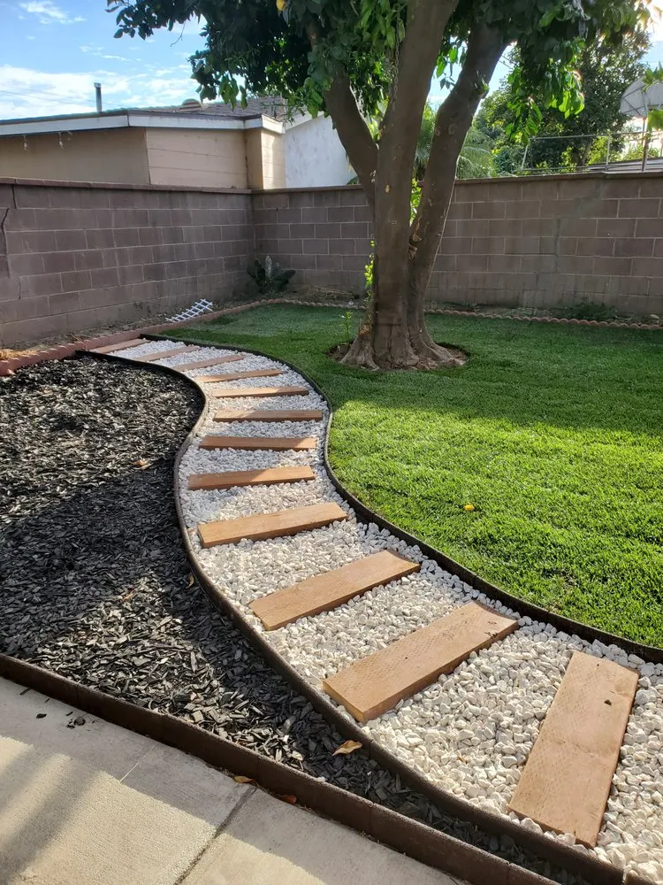 Local lawn mowing service for residential properties in Seguin, TX by Amariyahs Illustrious Lawncare