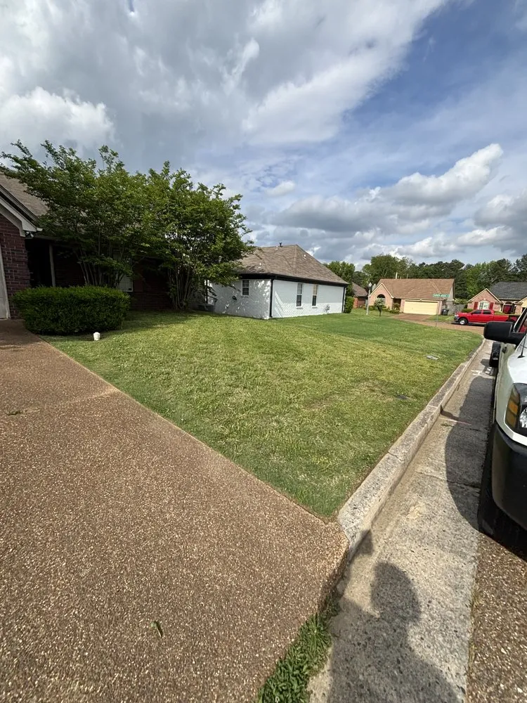 Expert lawn mowing service experts serving Lakeland, TN - Amaro Landscapes