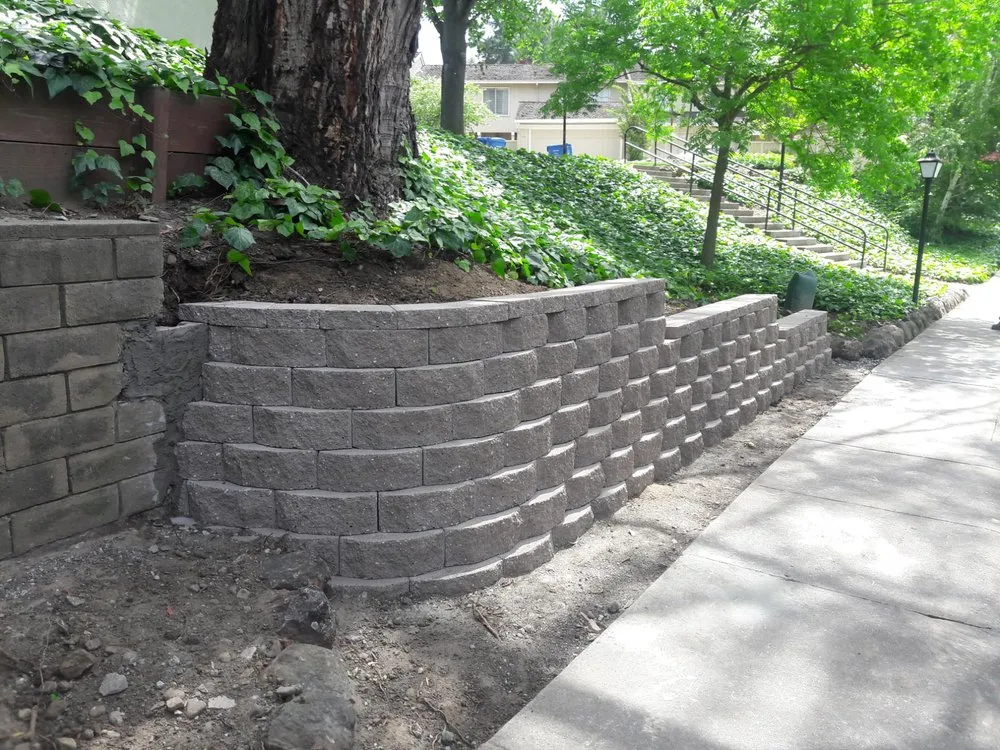 Professional lawn mowing service experts serving Pittsburg, CA - Amart Landscaping