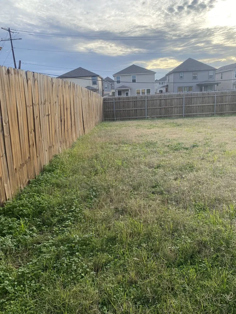 Trusted lawn care service near you in Manor, TX by Amaya Lawn & Landscape Services