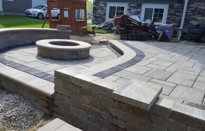 Reliable yard cleanup service in Columbus, OH - Amaya's Landscape