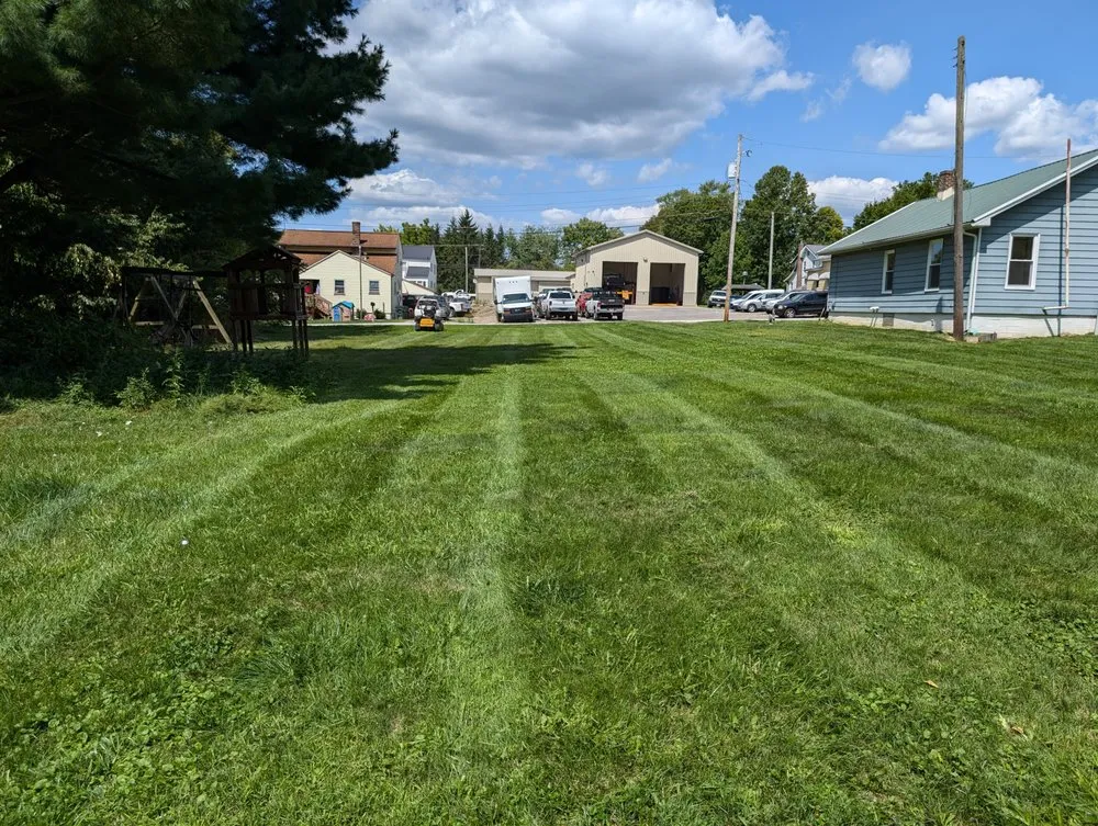 Top-rated residential landscaping in Alliance, OH by Amaysing Landscaping