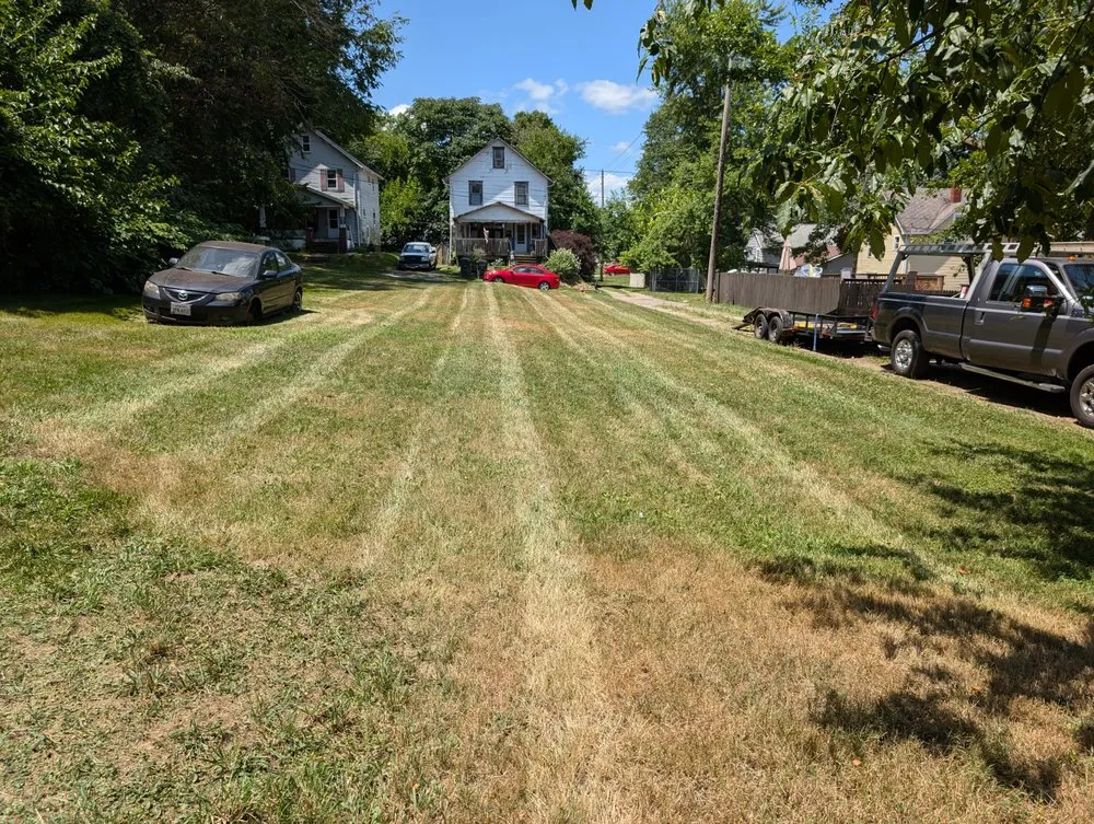 Affordable landscape design in Alliance, OH by Amaysing Landscaping