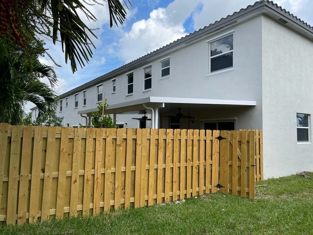 Custom lawn care service for outdoor upgrades across Miami, FL - Amazing & Creative Services