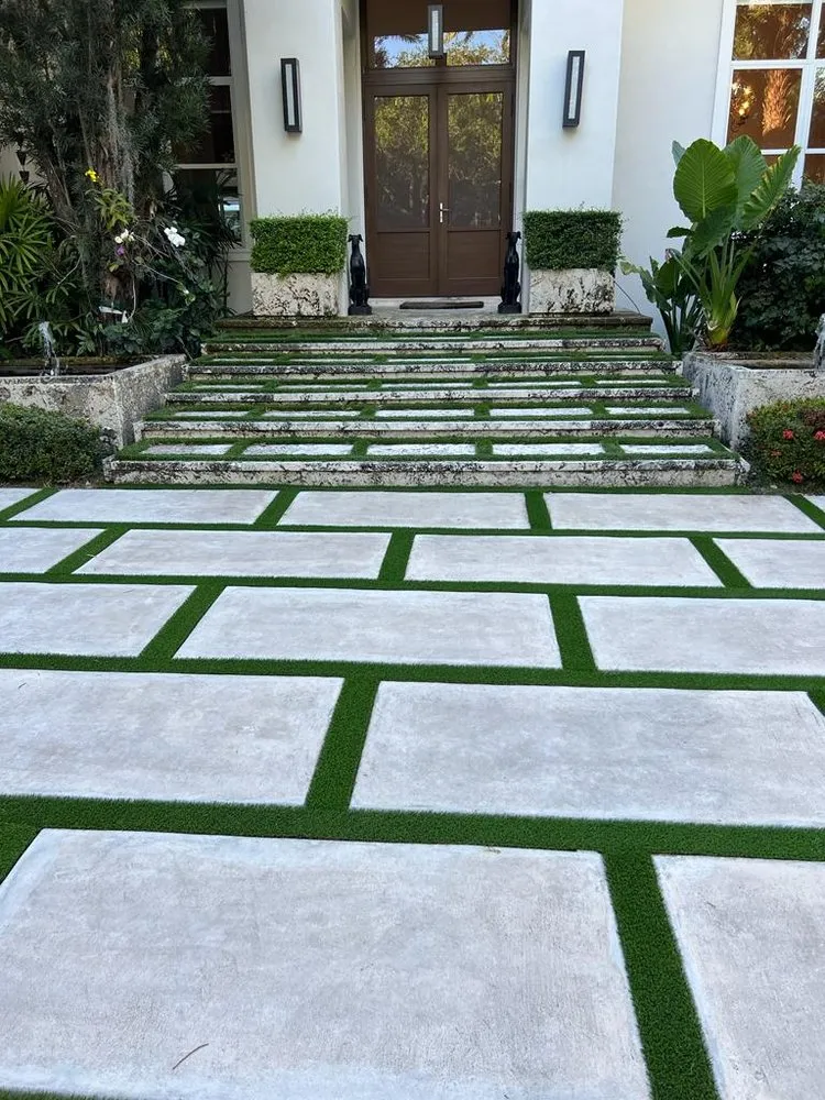 Local residential landscaping for year-round maintenance in Miami, FL by Amazing & Creative Services