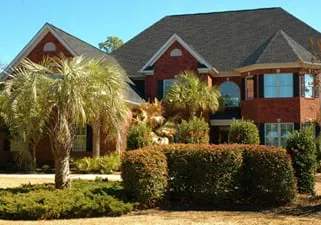 Reliable yard maintenance in Myrtle Beach, SC by Amazing Blades Landscaping