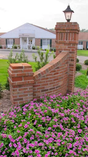 Reliable lawn care service in Myrtle Beach, SC - Amazing Blades Landscaping