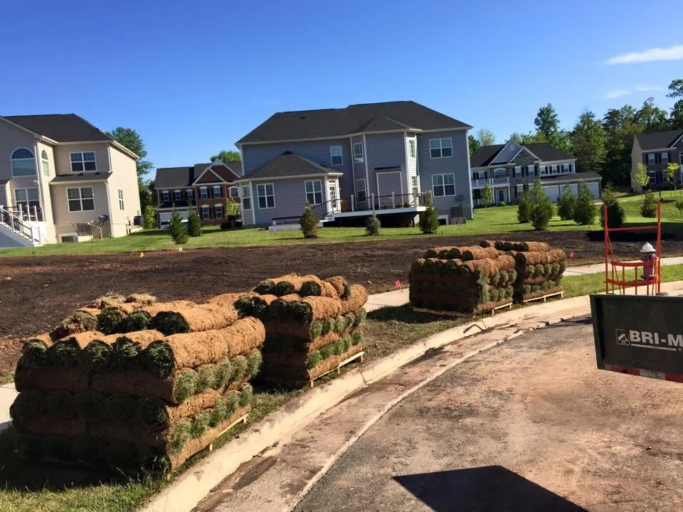 Reliable residential landscaping for year-round maintenance in Purcellville, VA by Amazing Earth Landscapes