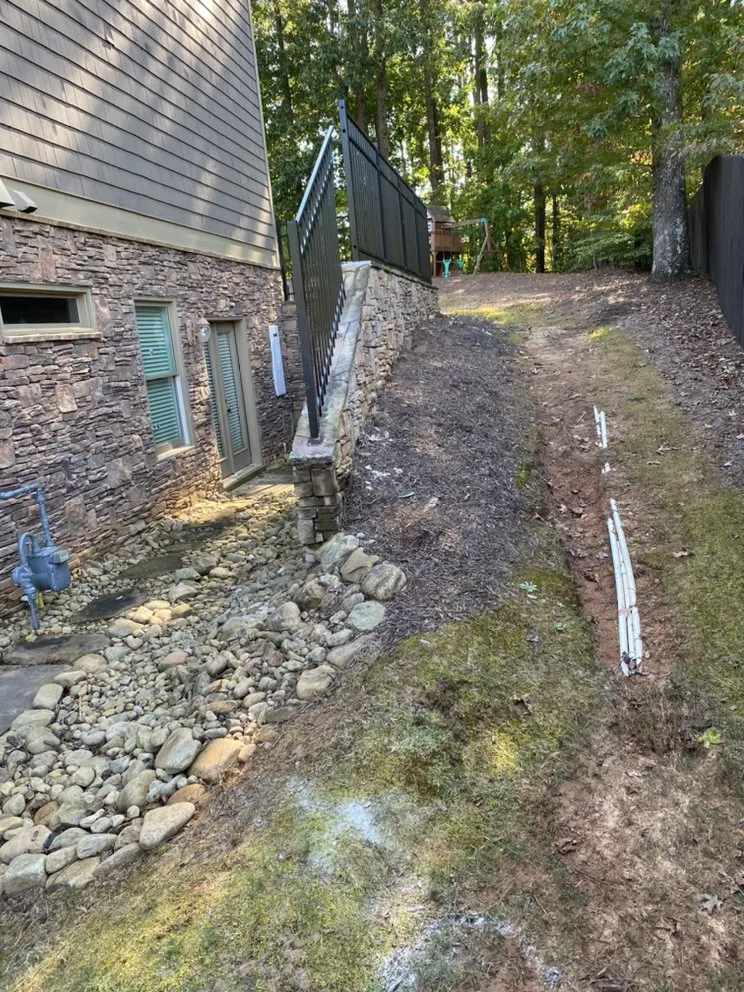 Expert lawn care service experts serving Kennesaw, GA - Amazing Fences & Landscapes