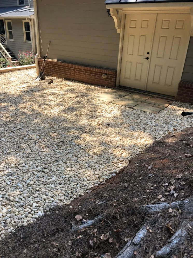 Expert lawn mowing service in Kennesaw, GA - Amazing Fences & Landscapes