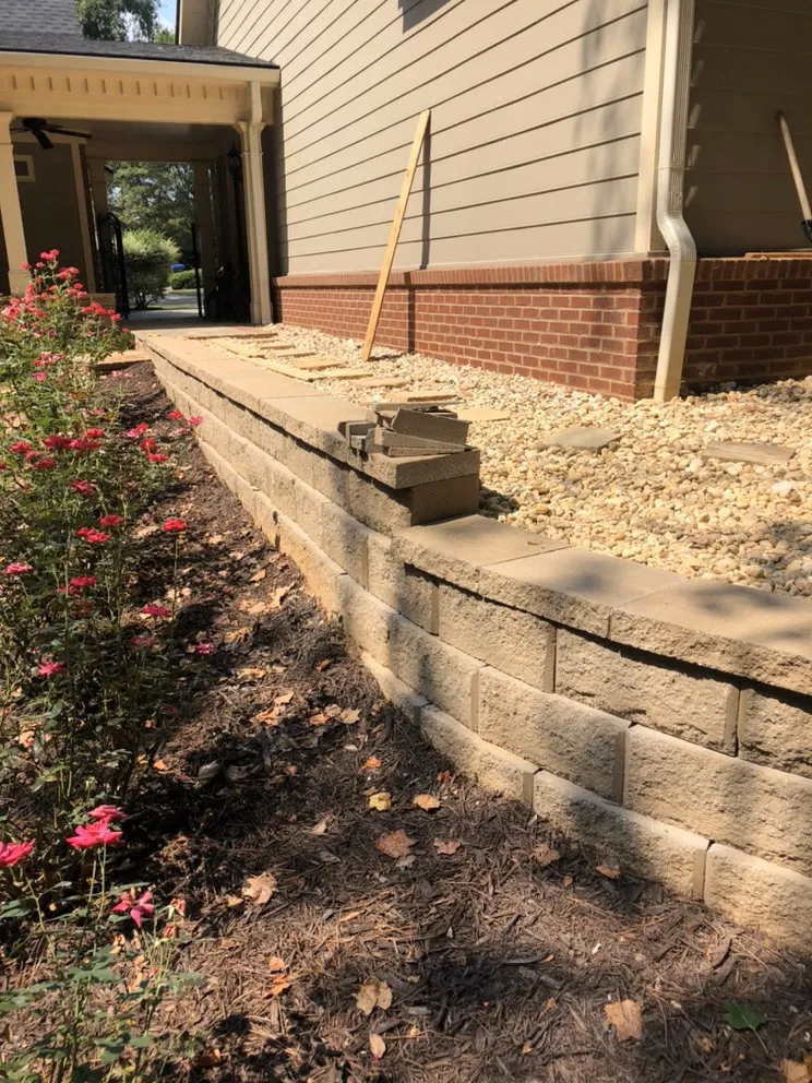 Trusted yard cleanup service in Kennesaw, GA - Amazing Fences & Landscapes