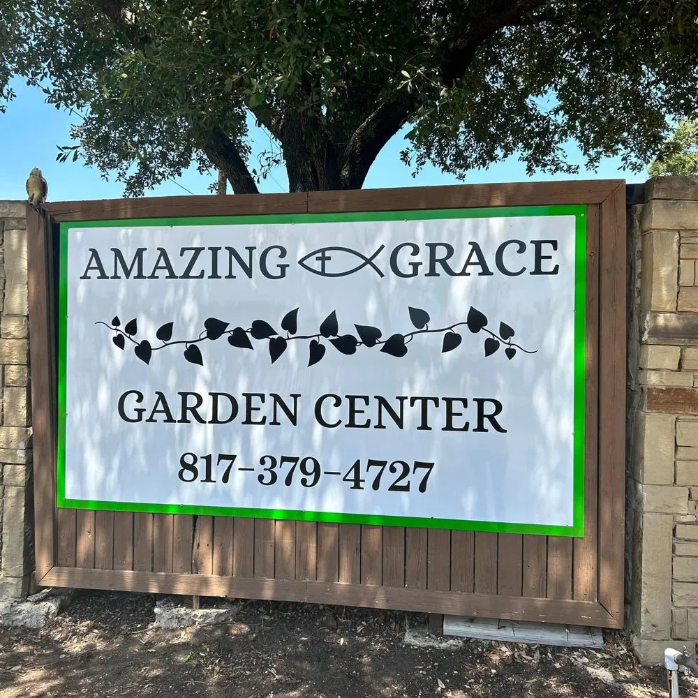 Custom garden landscaping for homes in Grapevine, TX by Amazing Grace Garden Center