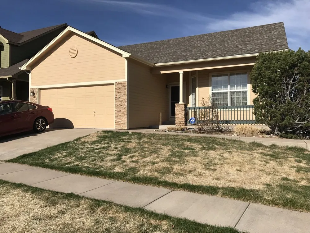 Expert lawn care service experts serving Colorado Springs, CO - Amazing Grass