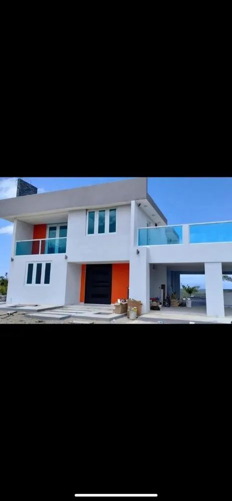 Professional residential landscaping experts serving Davie, FL - Amazing Handyman