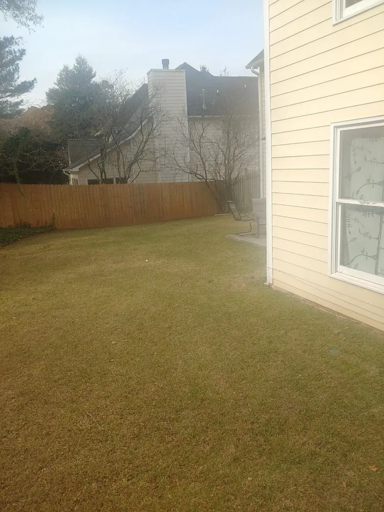 Trusted yard maintenance in Courtland, AL - Amazing Landscaping