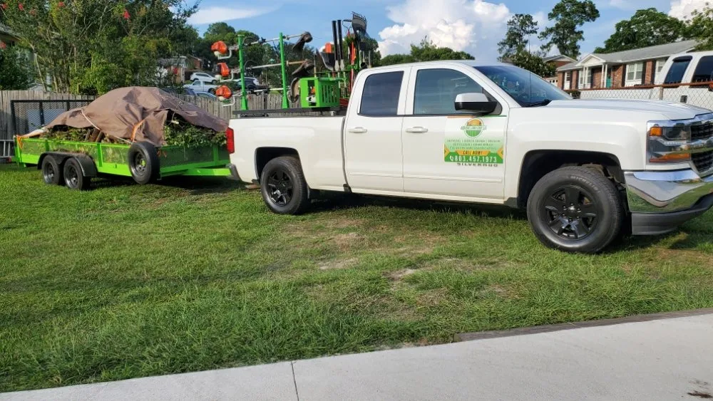 Top-rated lawn care service for beautiful yards in Columbia, SC by Amazing Lawn Care